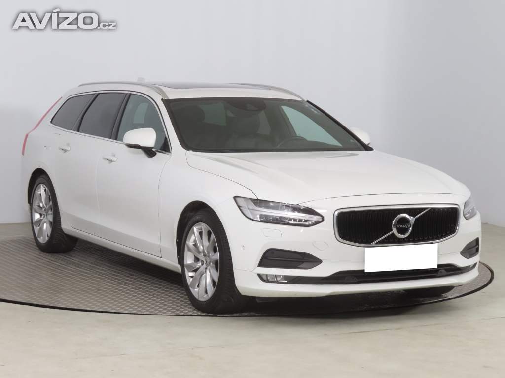 Volvo V90 D4