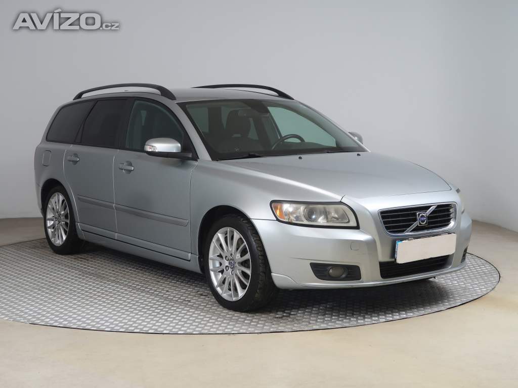 Volvo V50 D5