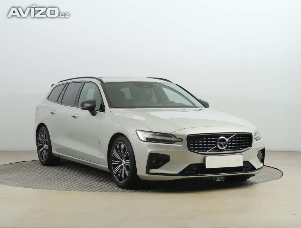 Volvo V60 B4