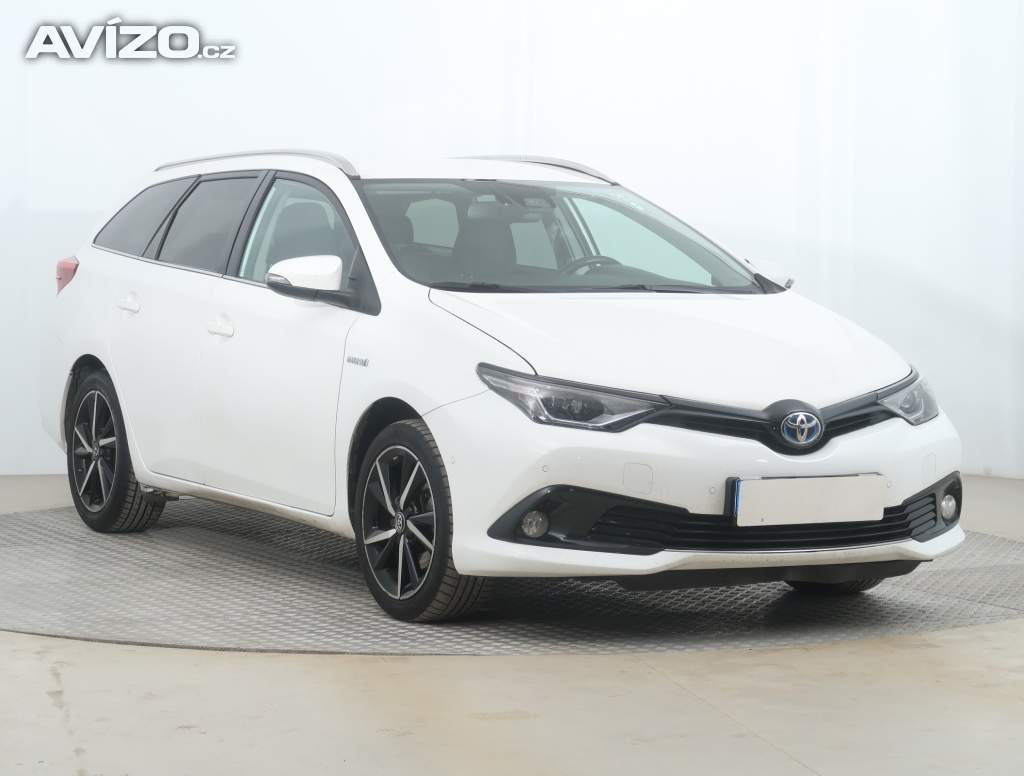 Toyota Auris Hybrid