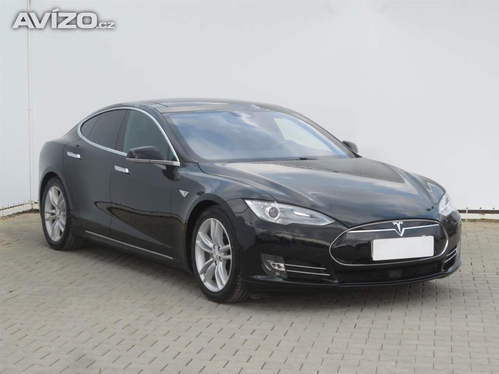 Tesla Model S 70D