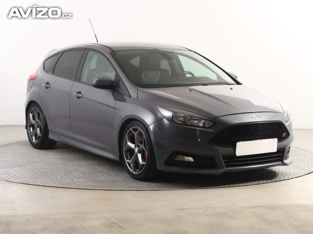 Ford Focus 2.0 EcoBoost ST