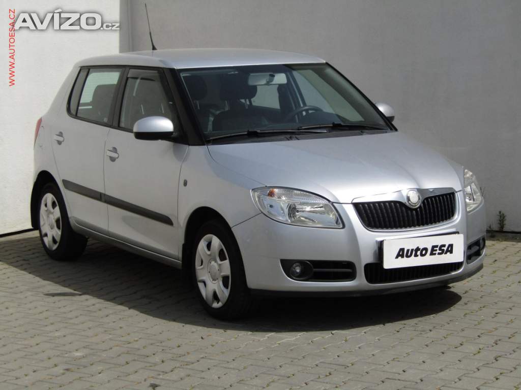 Škoda Fabia 1.2 HTP, ČR, Park.čidla