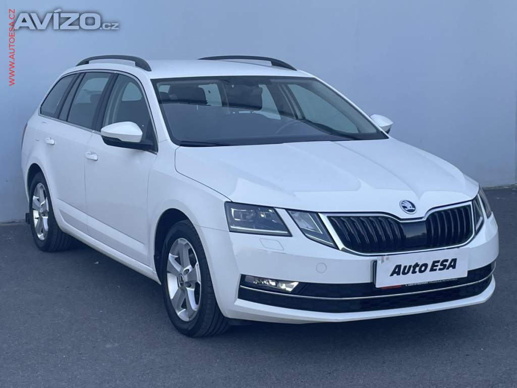 Škoda Octavia 1.6 TDi, ČR, LED, výhřev sed.