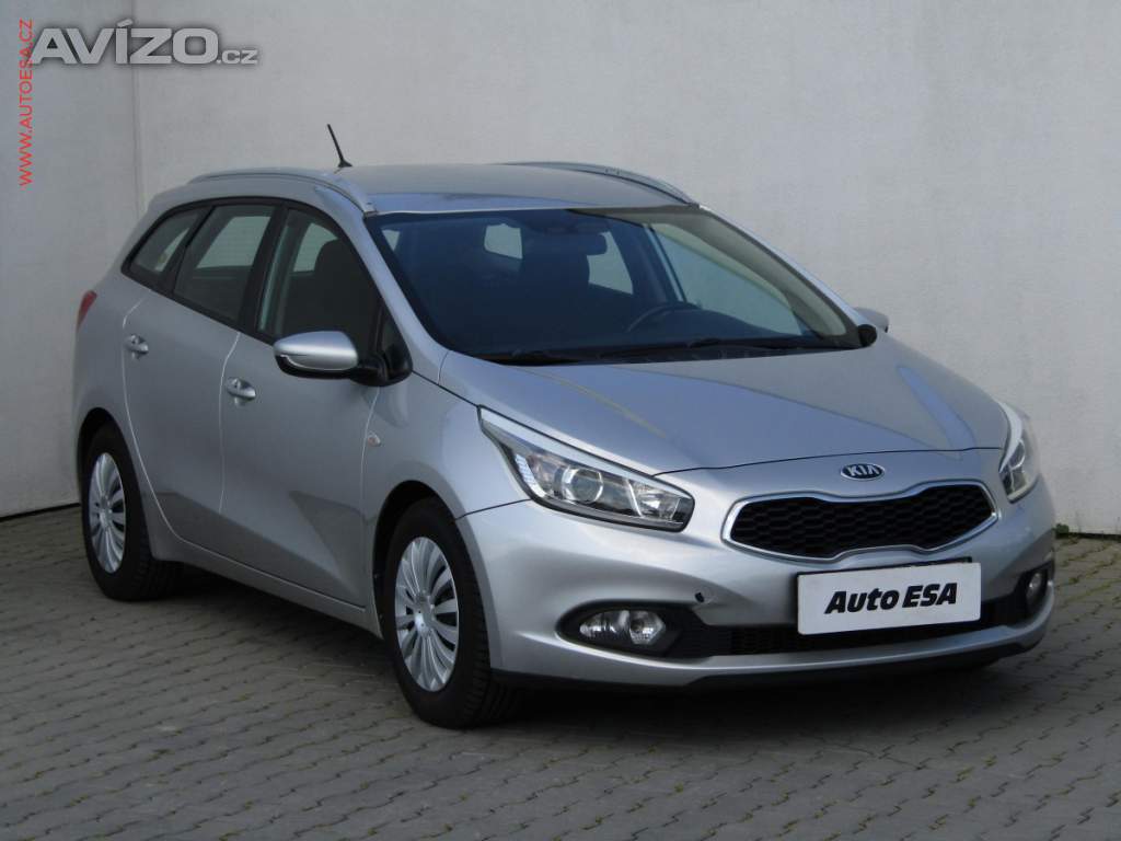 Kia Ceed 1.4, ČR, +servis. kniha