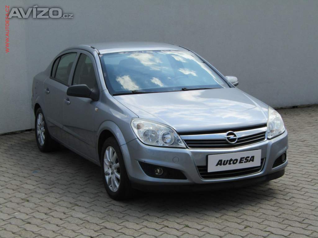 Opel Astra 1.6i, ČR, +sada kol