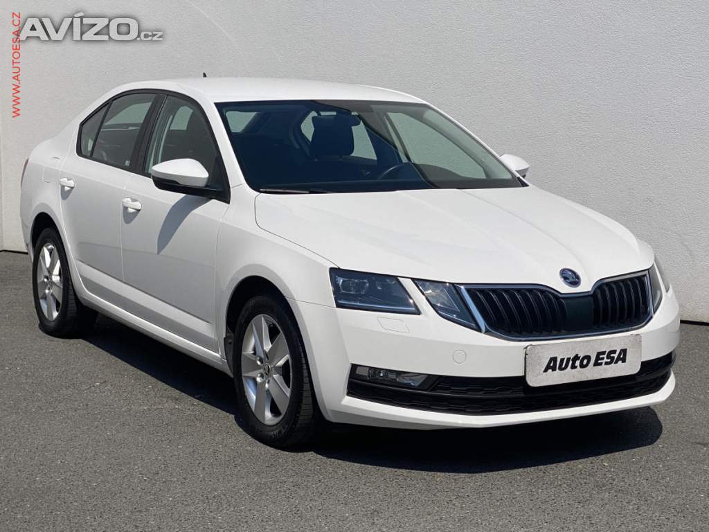 Škoda Octavia 1.6 TDi, Ambition, LED, +kola