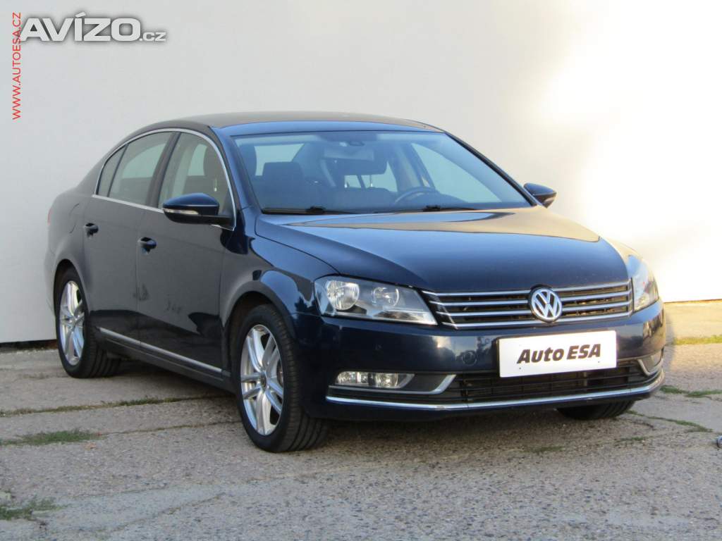 Volkswagen Passat 1.6 TDi, Navi, TZ