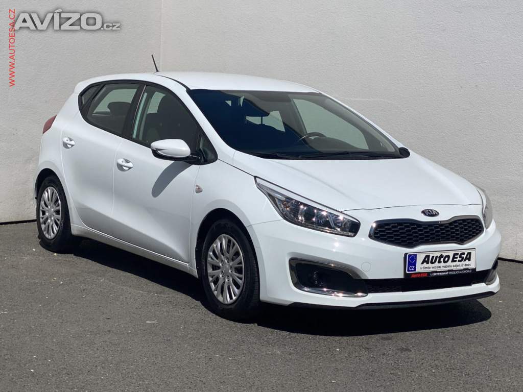 Kia Ceed 1.4 16V, ČR, AC, park. čidla