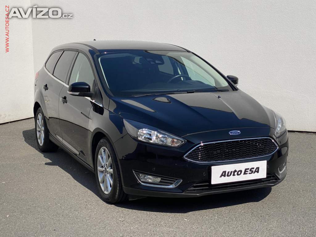 Ford Focus 1.5 EB, Titanium, navi