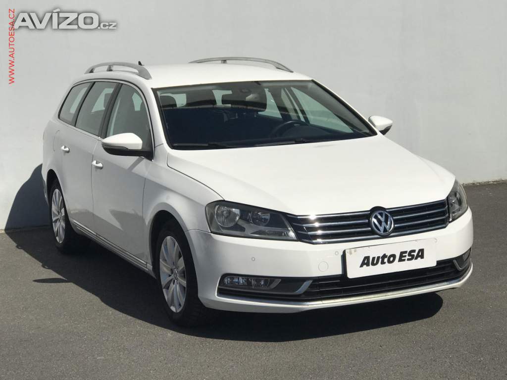 Volkswagen Passat 2.0TDi, Navi, p.čidla