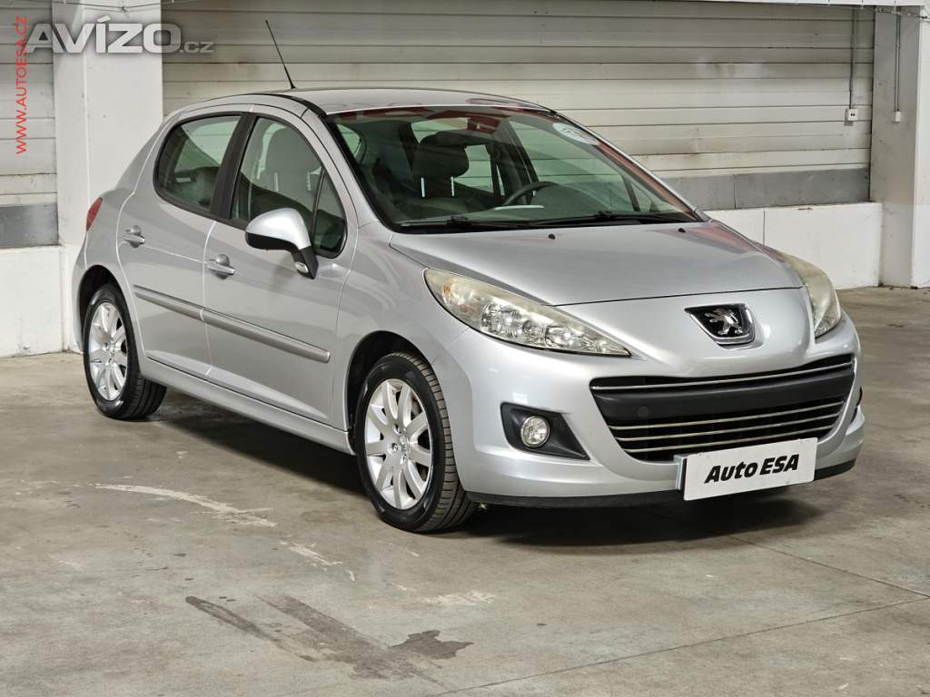 Peugeot 207 1.6VTi, ČR, AC