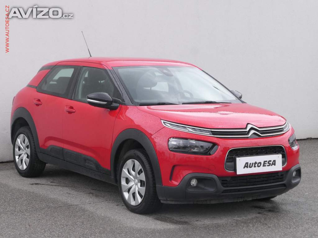 Citroën C4 Cactus 1.2i, 1.maj,ČR, AC