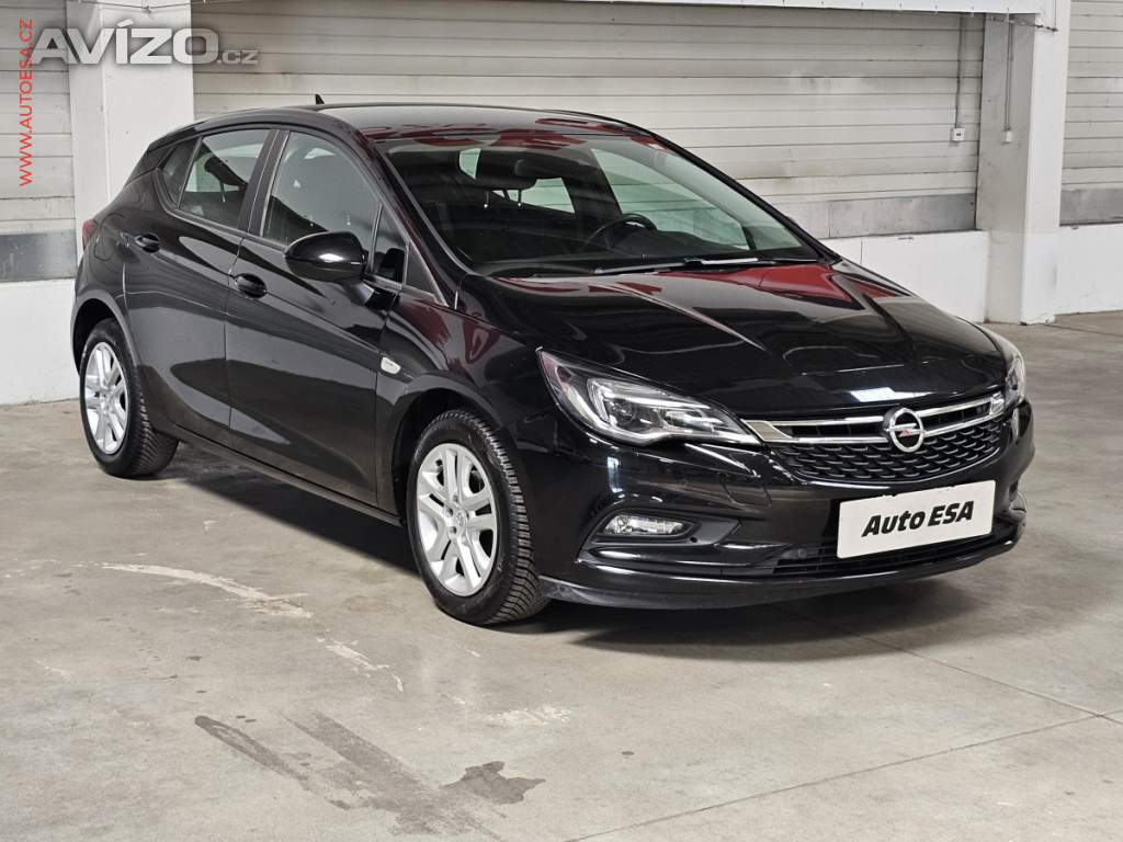 Opel Astra 1.6 CDTi, Edition, navi