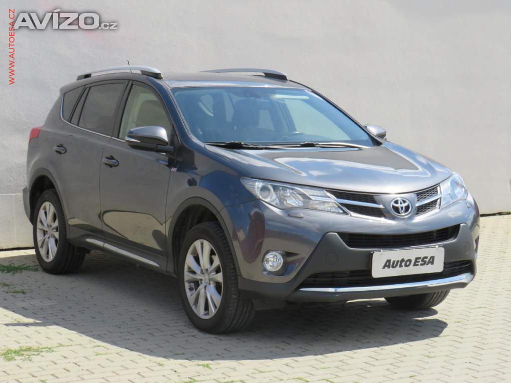 Toyota RAV4 2.2D4D 4X4, ČR, TZ, xenon