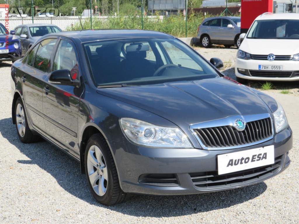 Škoda Octavia 1.2 TSi, ČR, klima, tažné