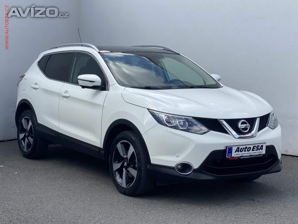 Nissan Qashqai 1.6 DIG-T, N-Connecta, panor