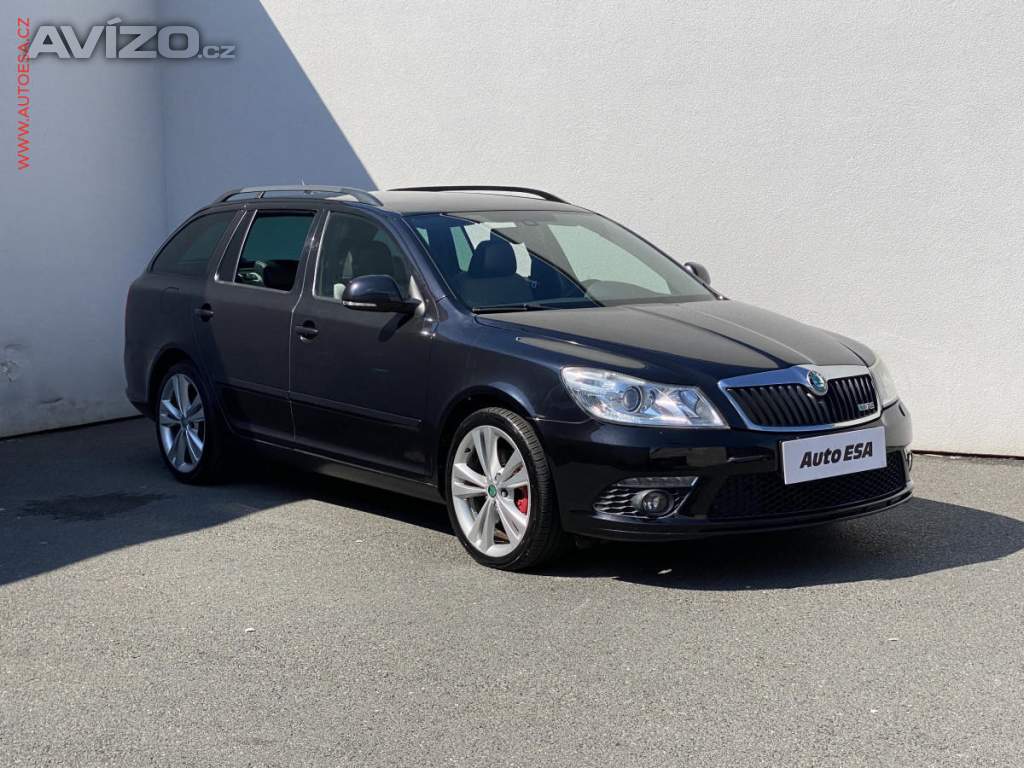 Škoda Octavia 2.0TSi, RS, xenon