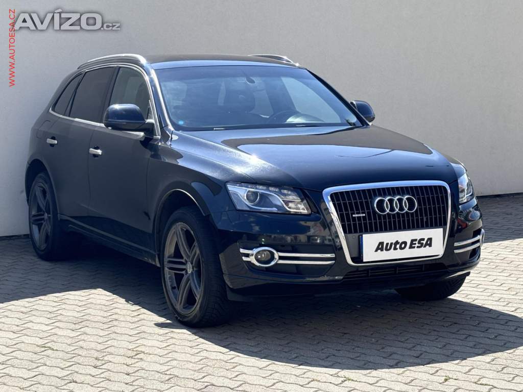 Audi Q5 2.0TDi Quattro, AT, xenon