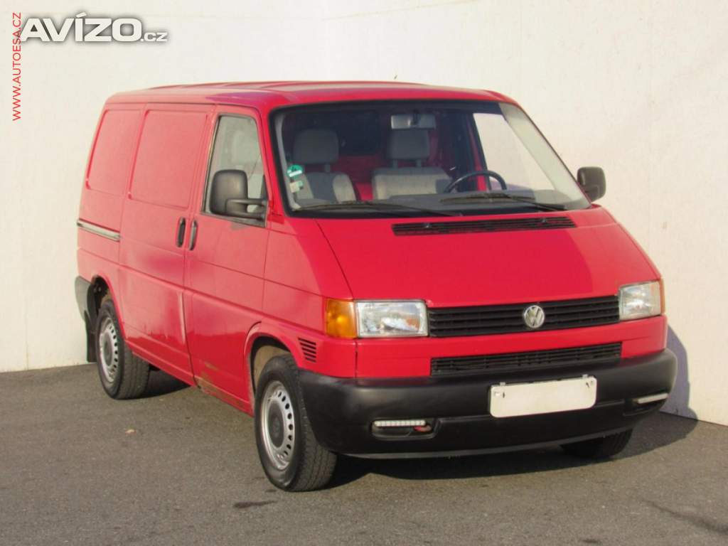 Volkswagen Caravelle 2.5TDi 8míst, STK6/26