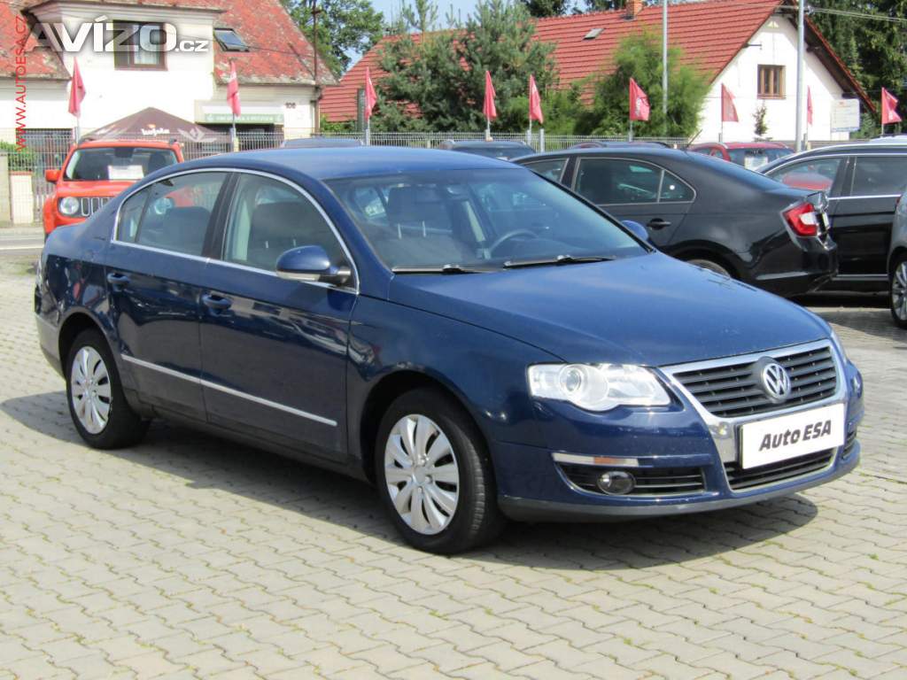 Volkswagen Passat 2.0 TDi, ČR, AC, výhřev sed.