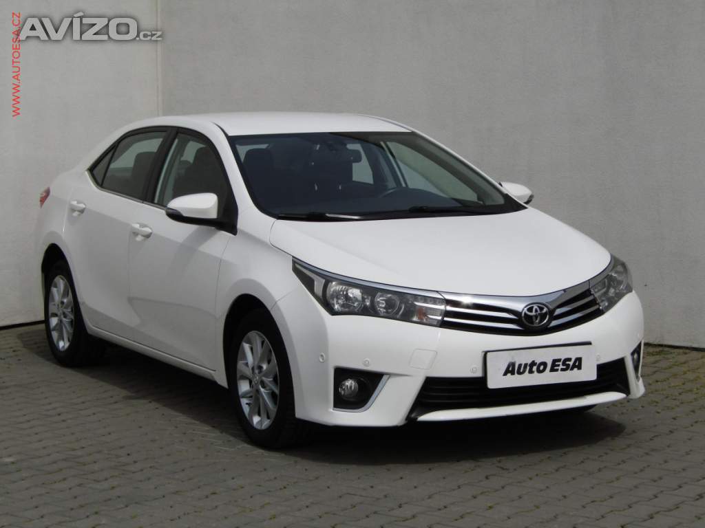 Toyota Corolla 1.6 VVTi, 2.maj,ČR, AC, park