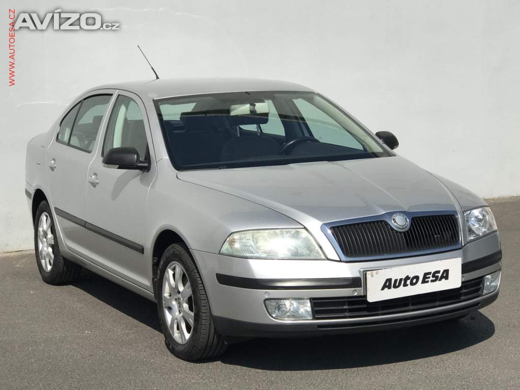 Škoda Octavia 1.6i, AC, TZ, park.čidla