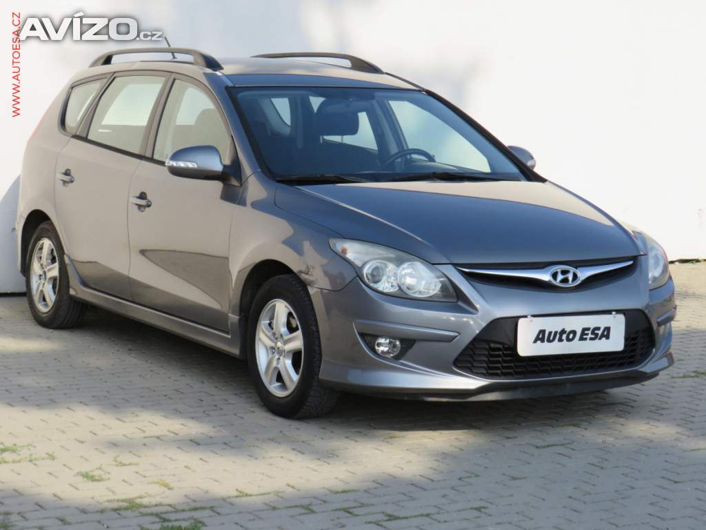 Hyundai i30 1.6CVVT, ČR, AC, tempo