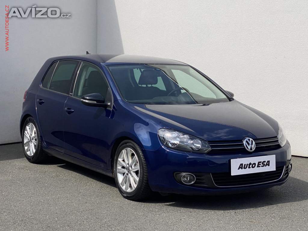 Volkswagen Golf 1.6TDi, Style, tempo, výhřev