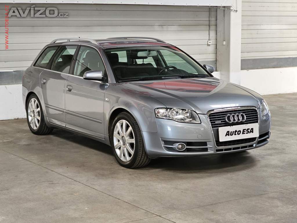 Audi A4 2.0 TDi quattro, AC, výhřev