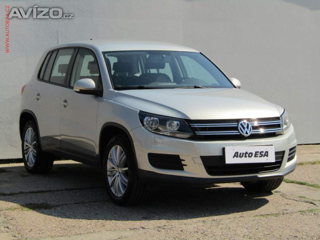 Volkswagen Tiguan 1.4 TSi, AC, výhřev sed