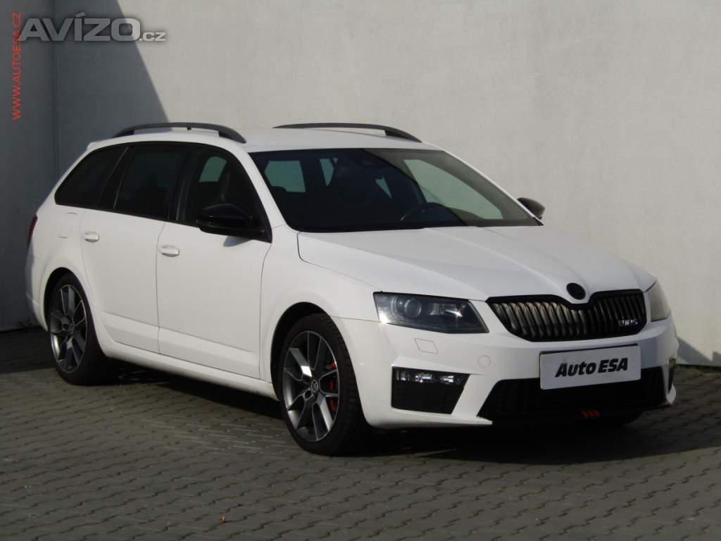 Škoda Octavia 2.0 TDi, RS, DSG, navi, TZ