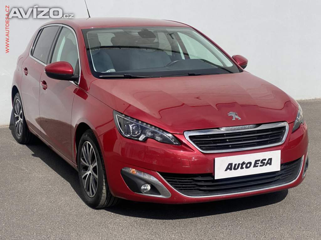 Peugeot 308 1.2, ČR, park.senzor