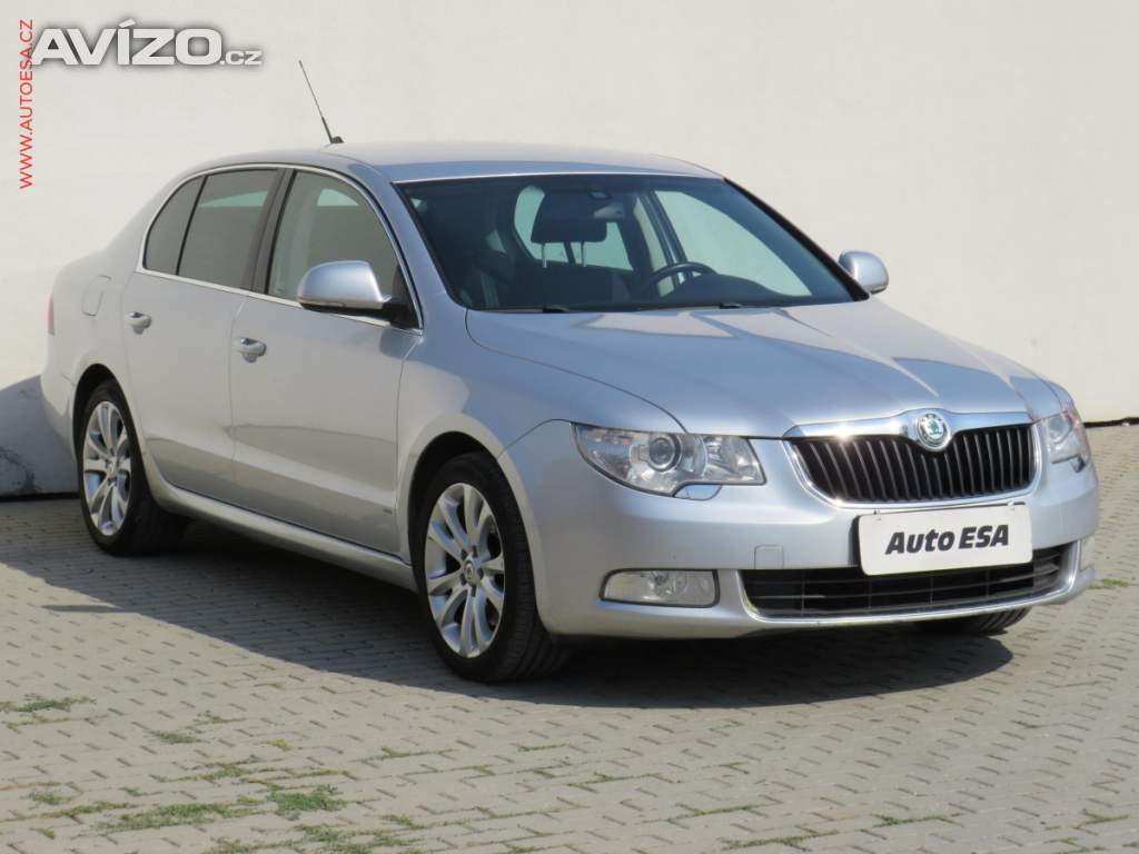 Škoda Superb 2.0 TDi, AC, park.čidla