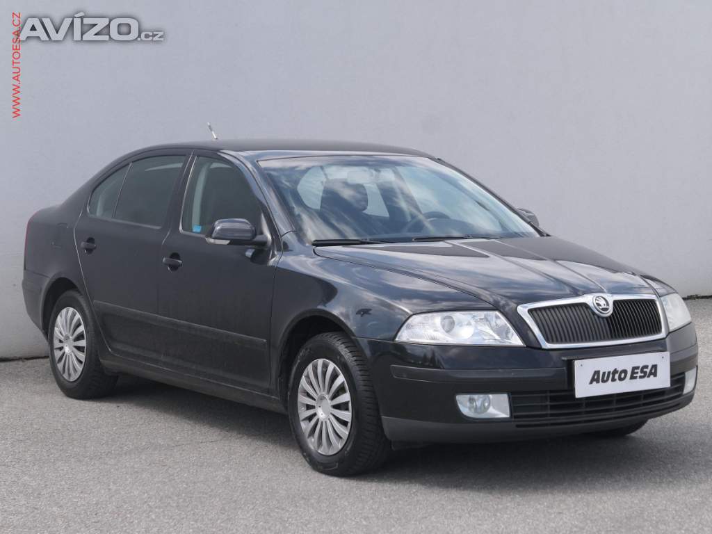 Škoda Octavia 1.6i, 2.maj,ČR, AC, TZ, park