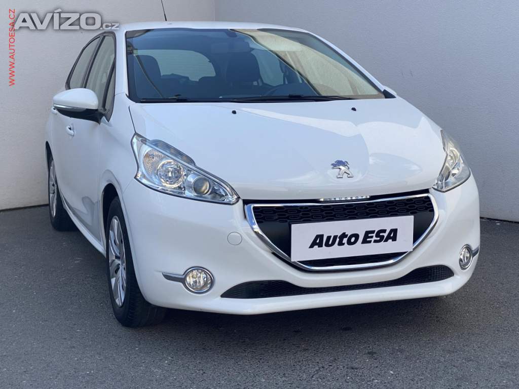 Peugeot 208 1.0i, ČR, AC, tempo, park