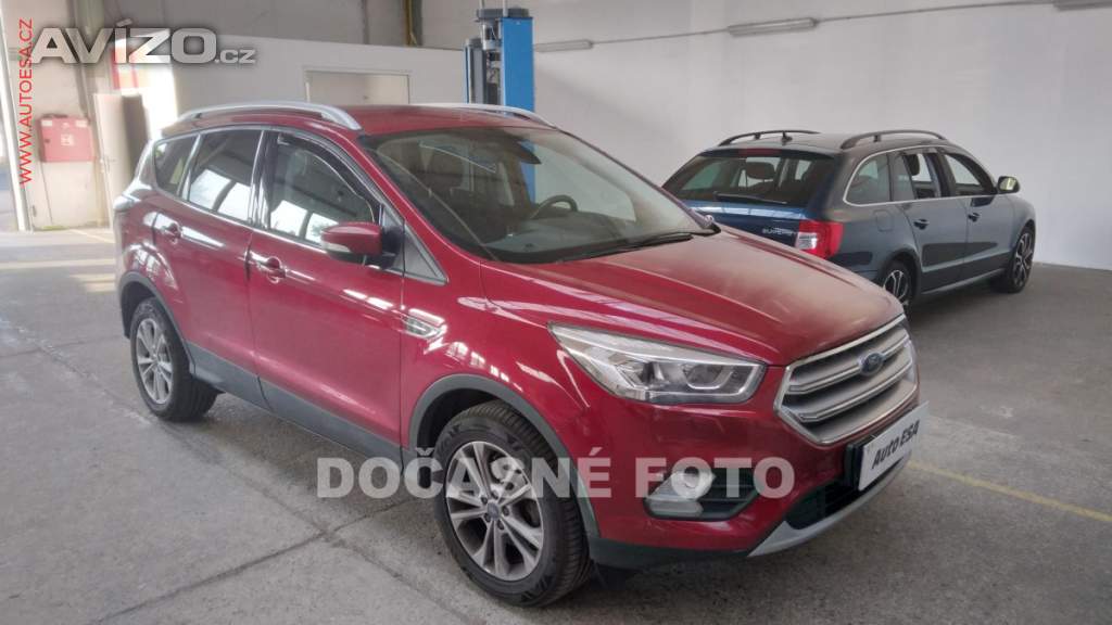 Ford Kuga 1.5 EB, Xenon, výhř.sed.