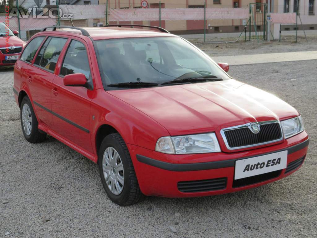 Škoda Octavia 1.6i, ČR, +servis. kniha