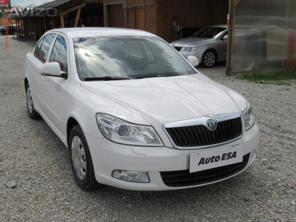 Škoda Octavia 1.6 TDi, ČR, AC, park.čidla