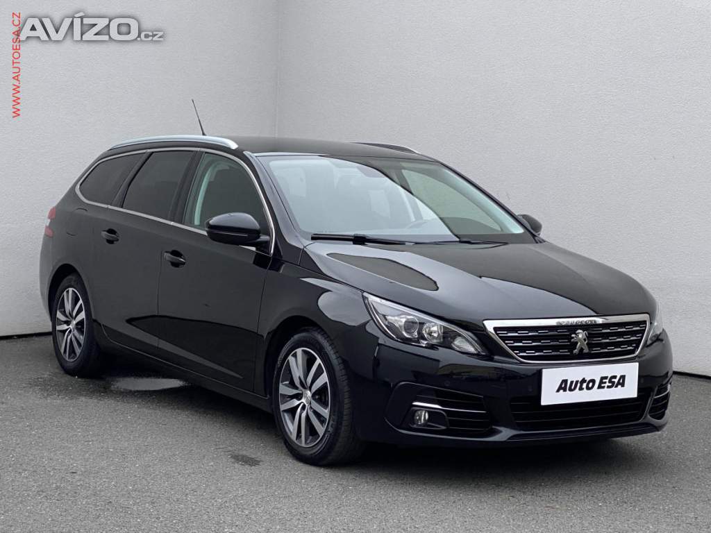 Peugeot 308 1.5 HDi, Allure, navi, kamera