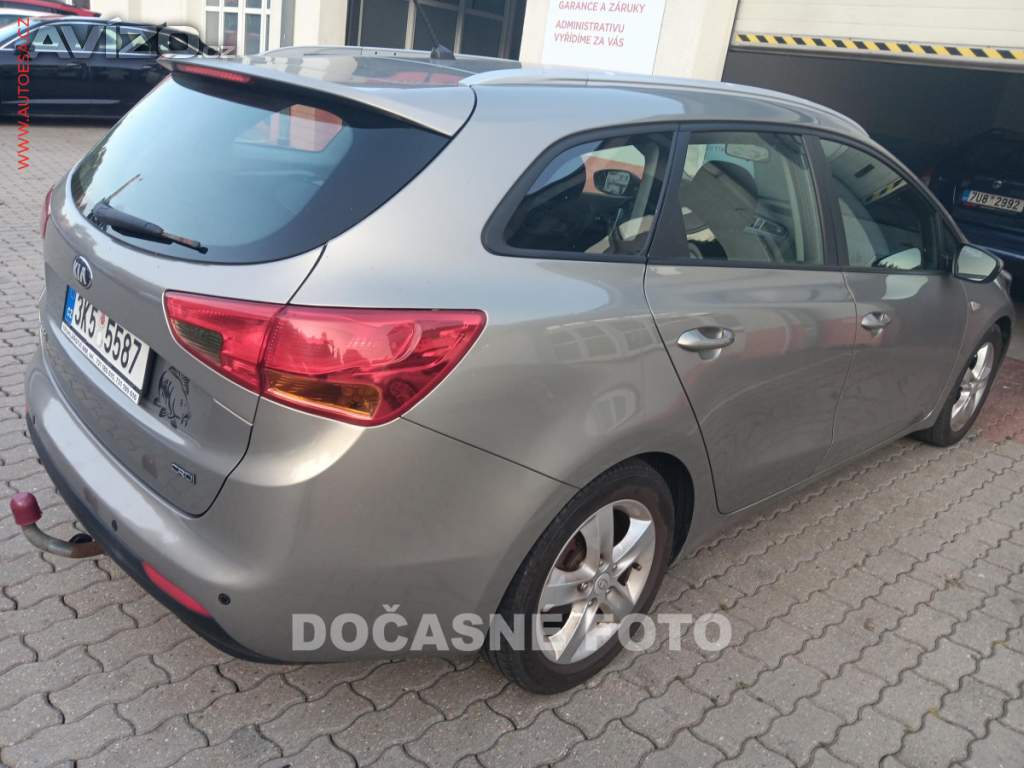 Kia Ceed 1.4 CRDI, ČR, park.senzor