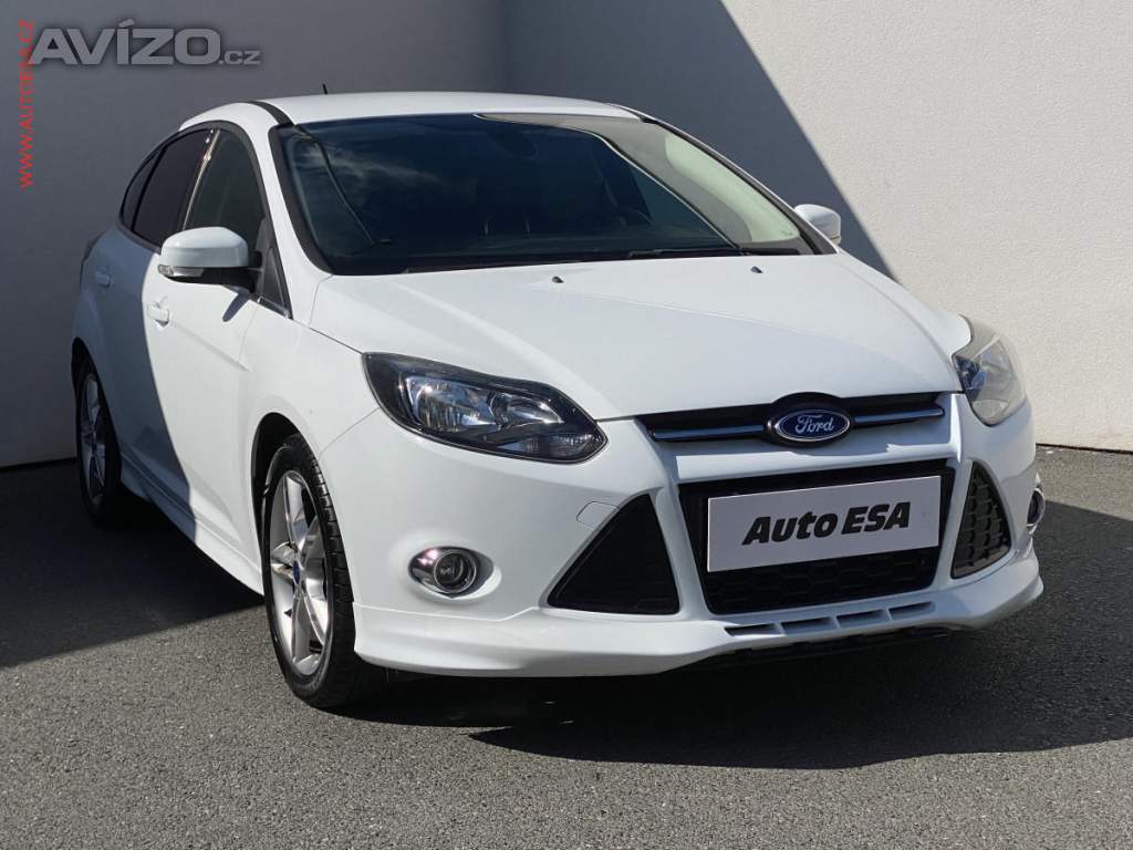 Ford Focus 1.6 EB, AC, park.čidla