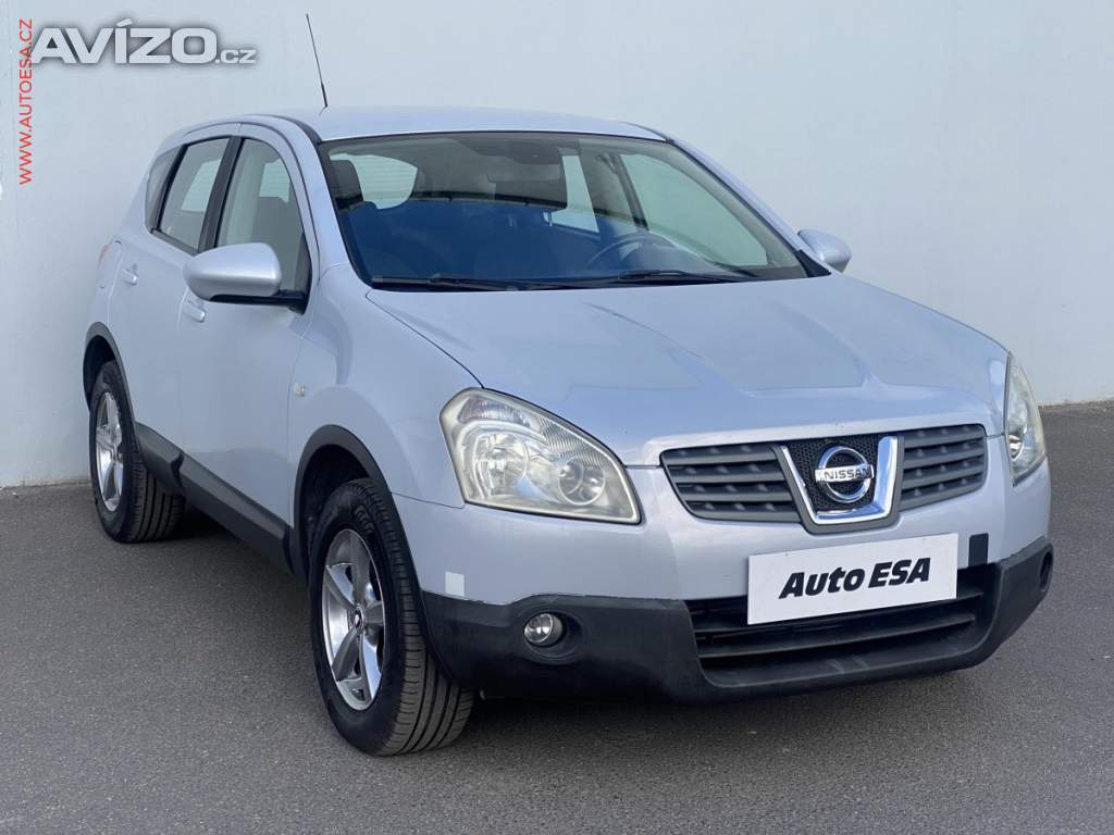 Nissan Qashqai 2.0 dCi 4x4, 2.maj,ČR, AC