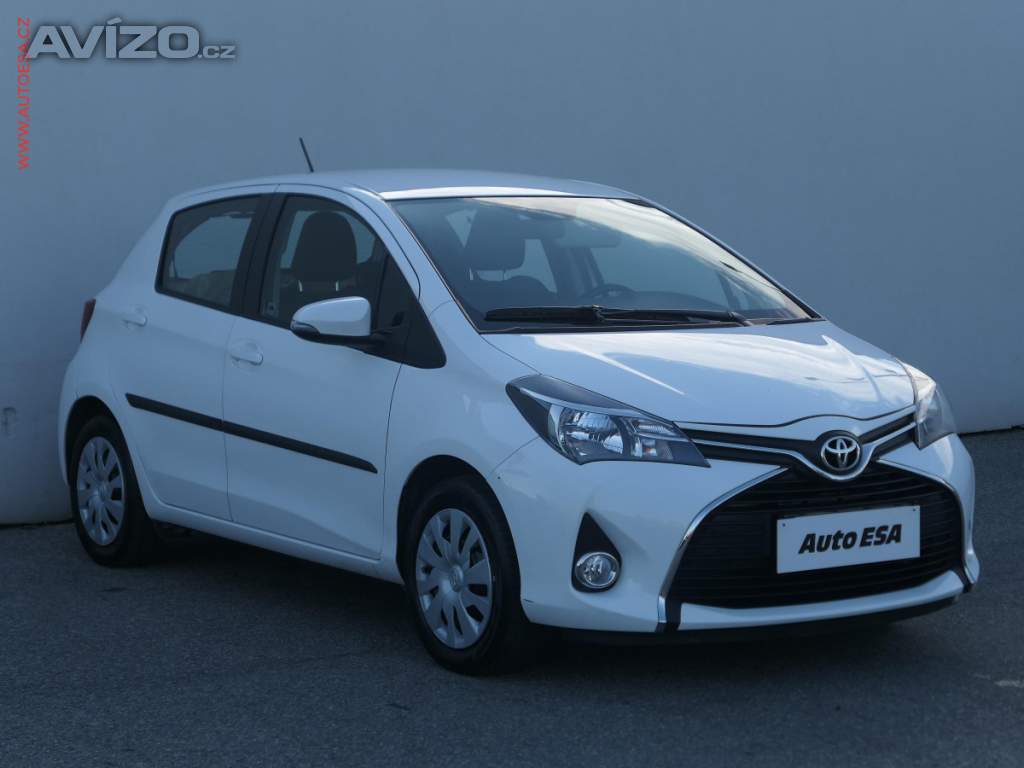 Toyota Yaris 1.3 VVTi, ČR, AC, park.