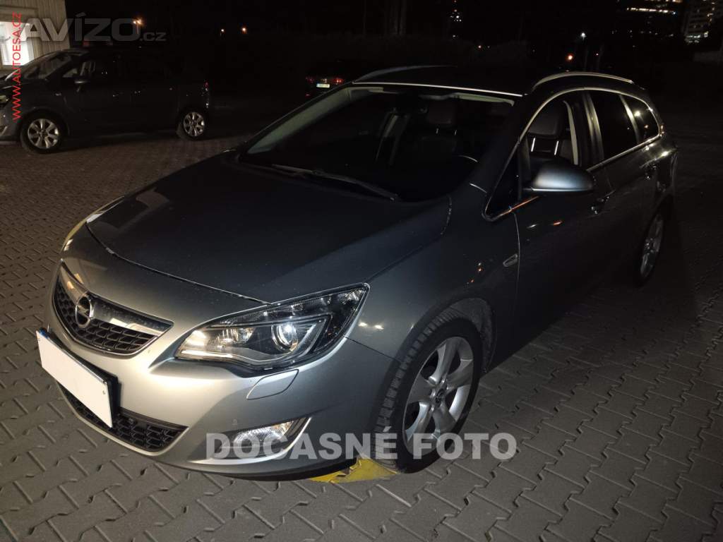 Opel Astra 2.0 CDTi, AC, TZ, park.čidla