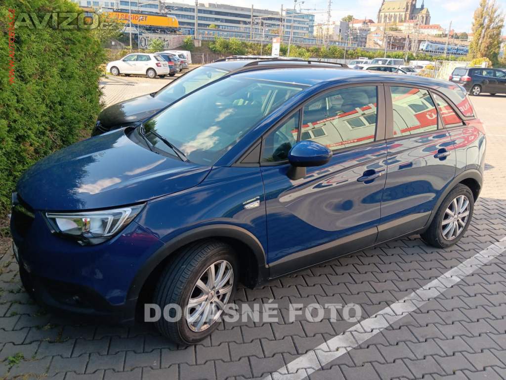 Opel Crossland X 1.2, 1.maj,ČR, park.senzor