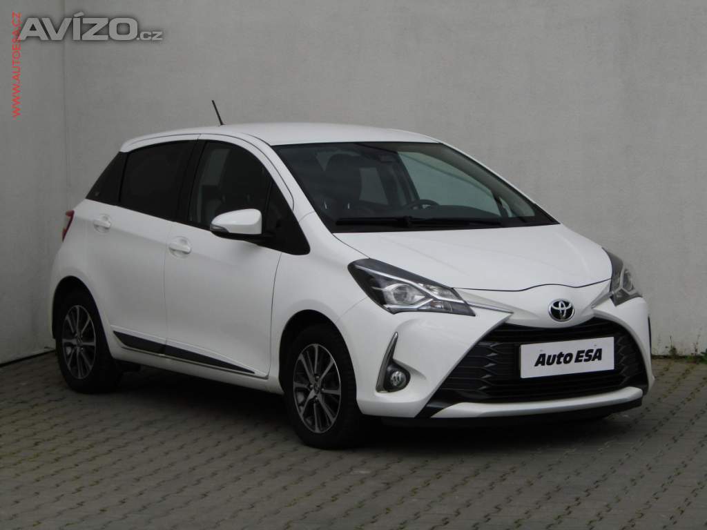 Toyota Yaris 1.5 VVT-i, 1.maj,ČR, AC