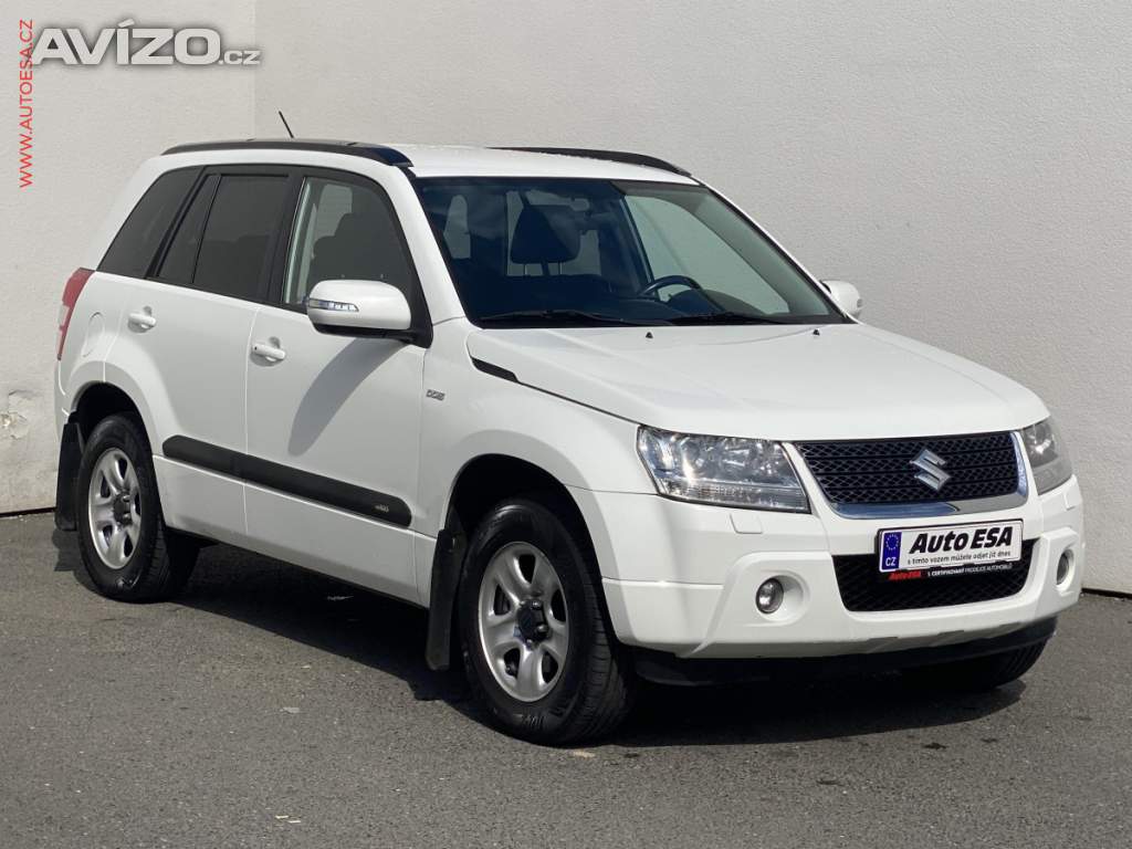 Suzuki Grand Vitara 1.9 DDiS 4x4, ČR, Xenon