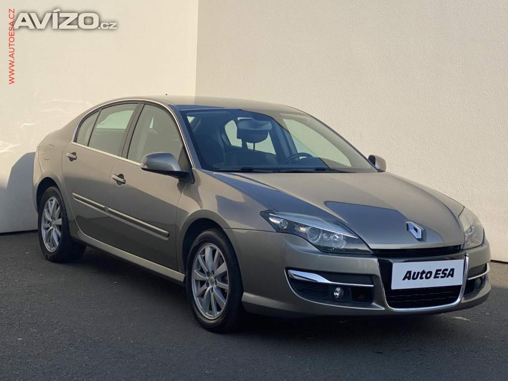 Renault Laguna 2.0 16V, ČR, AC, navi, + pneu