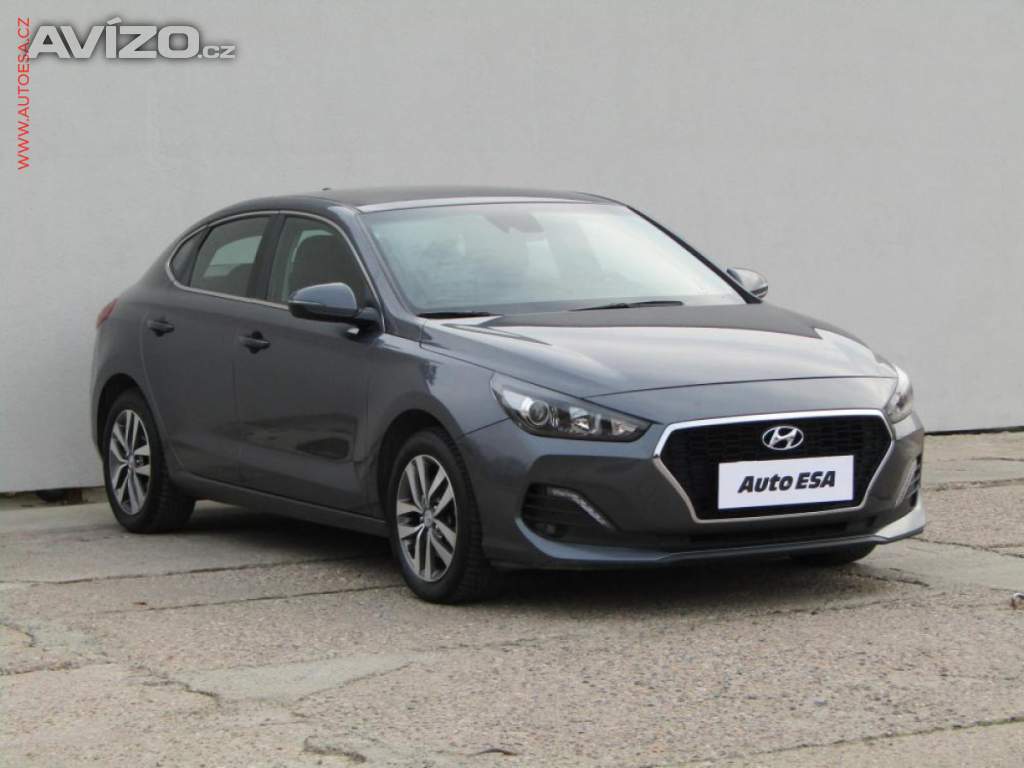 Hyundai i30 1.4 TGDI Fastback, ČR, Kůže